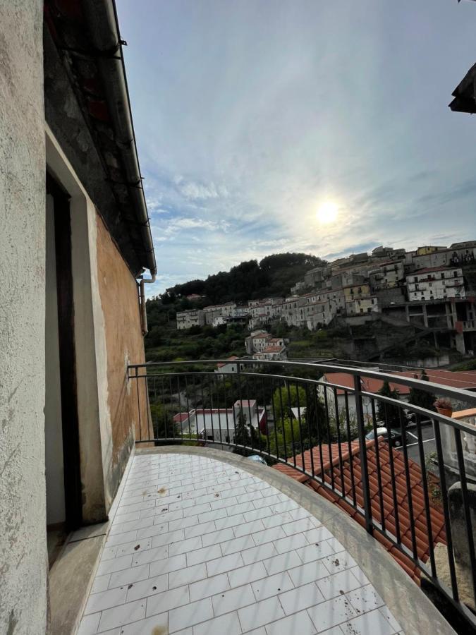 Angelina Al Borgo Apartment Aieta Exterior photo