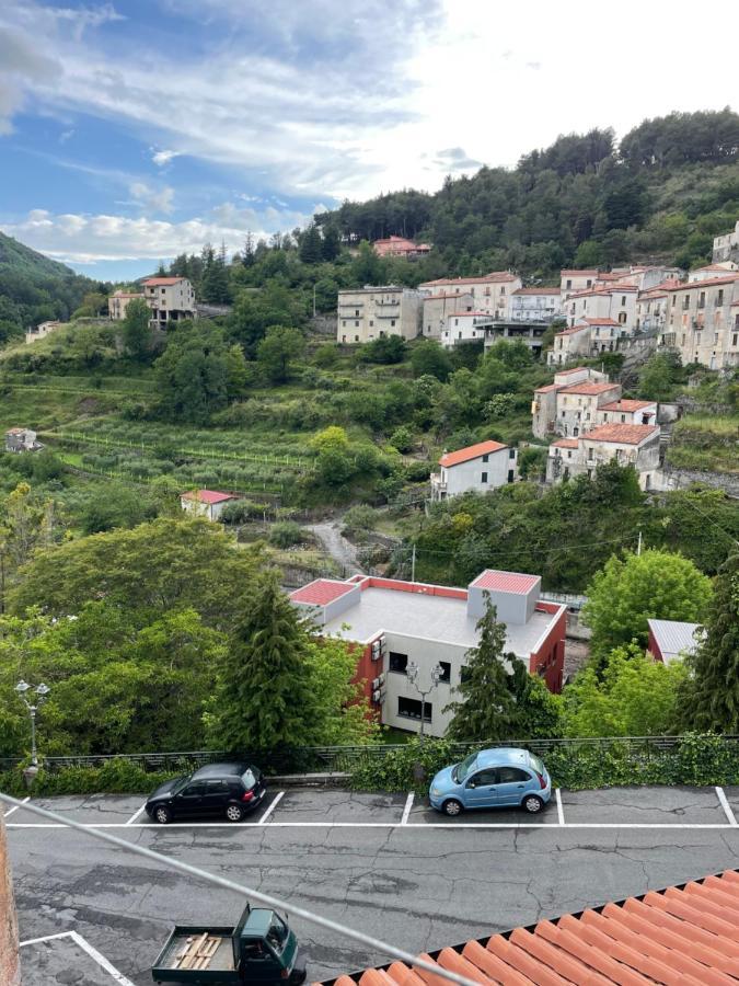 Angelina Al Borgo Apartment Aieta Exterior photo